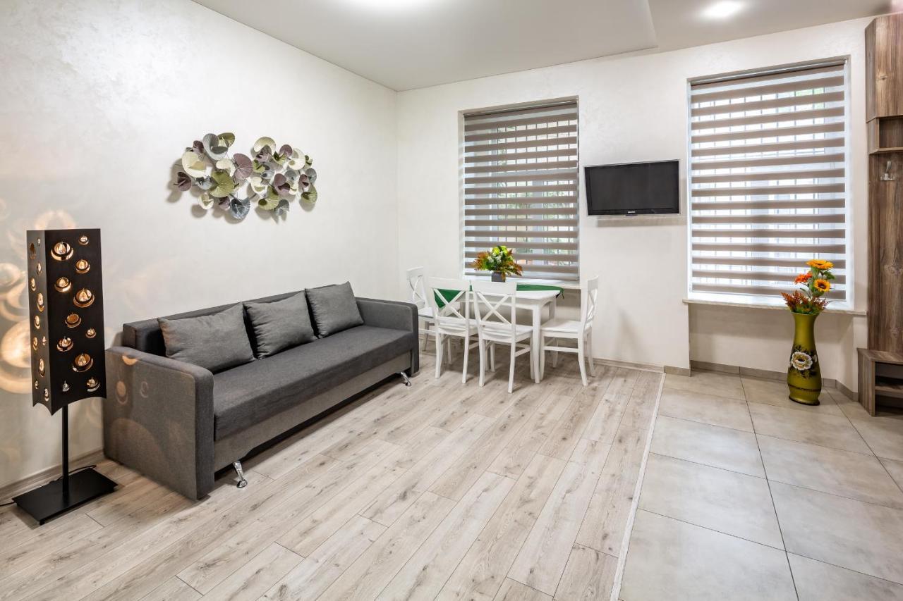 Alfa Apartments Kulisha 40 Lviv Eksteriør billede