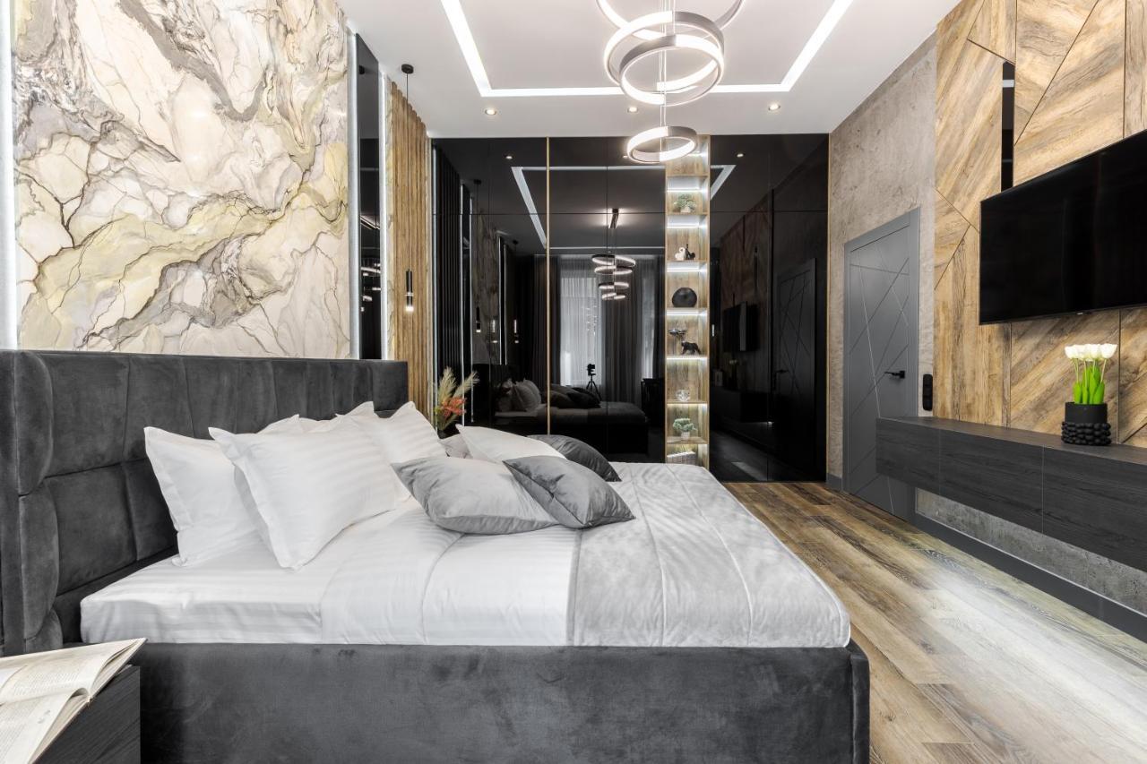 Alfa Apartments Kulisha 40 Lviv Eksteriør billede